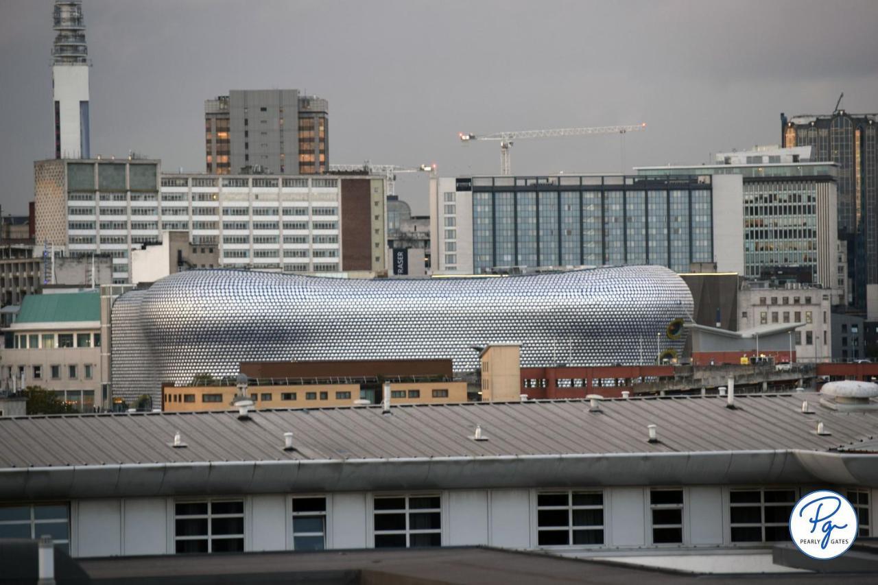Penthouse - Amazing City Skyline Views - Balcony - Free Extra 2 Hours - Free Parking - Utilita Arena - Bullring Shopping - New St Station- Super King Size Bed Birmingham Kültér fotó